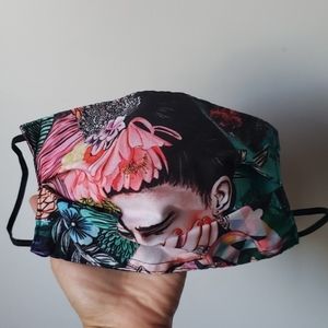 Frida Kahlo face mask